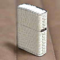 限定生産 Lizard Leatherトカゲ革巻き メタル石付きホワイト（ハウライト） 