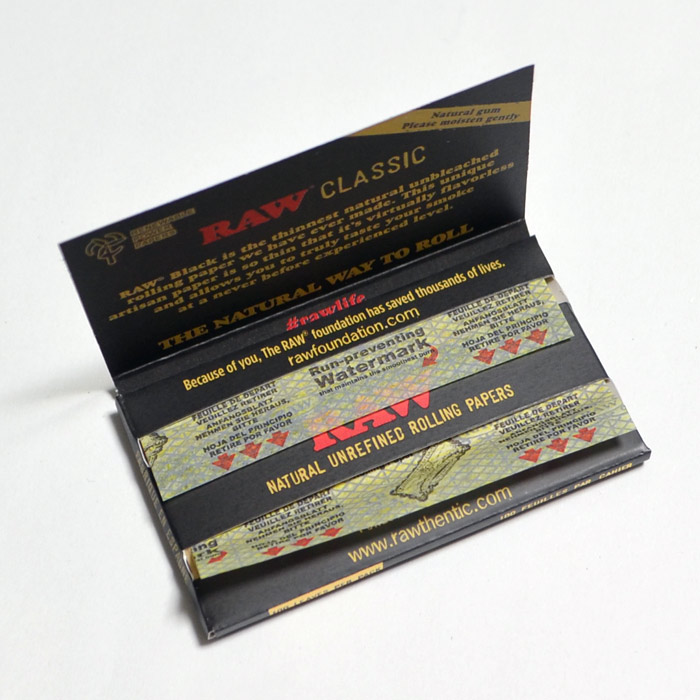 RAWペーパーCLASSIC BLACKクラシック・ブラックゴールド・ダブル100枚入×5個セット長さ70mm×幅36mm(約)