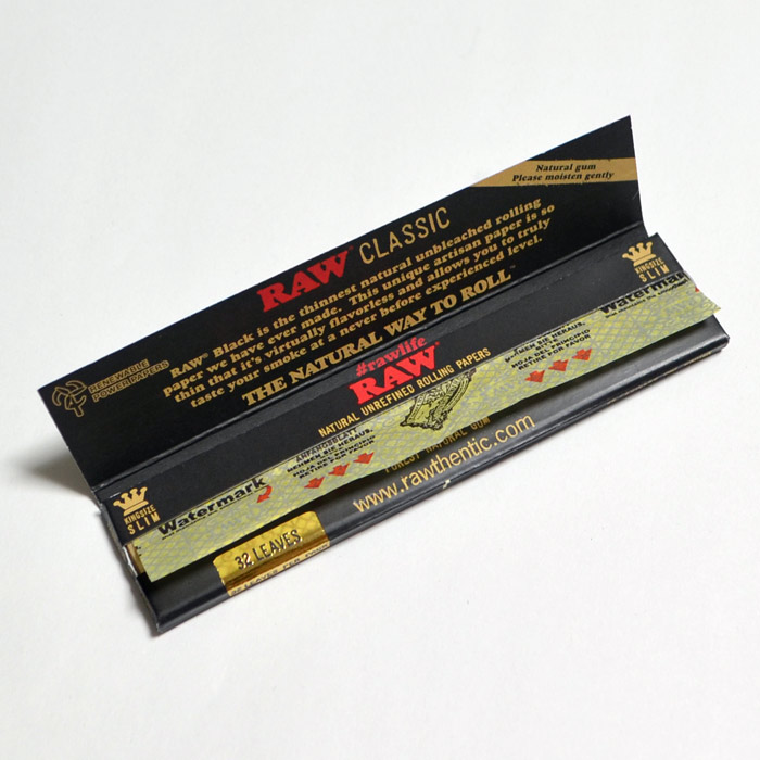 RAWペーパーCLASSIC BLACKクラシック・ブラックゴールド・キングサイズスリム32枚入×5個セット長さ110mm×幅36mm(約)